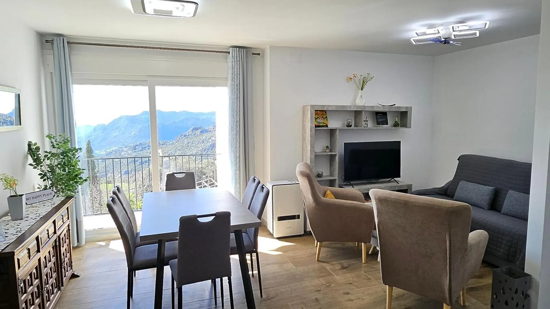 Vistabella Apartment Benaocaz Spain
